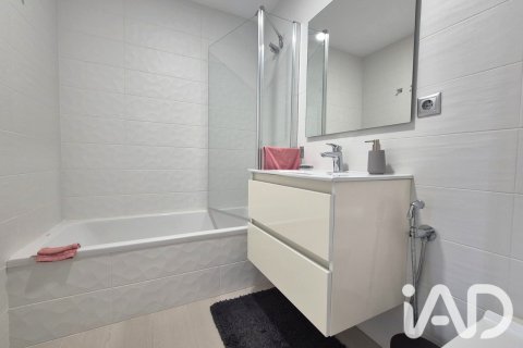 Huoneisto myytävänä Valencia, Espanja, 2 makuuhuonetta, 84 m2 No. 187643 - kuva 16