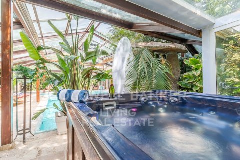 Dom w Majadahonda, Madrid, Hiszpania 7 sypialni, 950 mkw. nr 159421 – zdjęcie 13