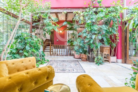 Dom w Majadahonda, Madrid, Hiszpania 7 sypialni, 950 mkw. nr 159421 – zdjęcie 16