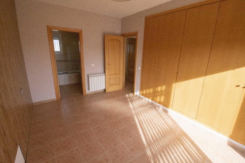 House for sale in Coma-Ruga, Tarragona, Spain 4 bedrooms, 165 sq.m. No. 141081 - photo 8