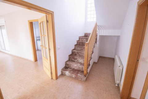 House for sale in Coma-Ruga, Tarragona, Spain 4 bedrooms, 165 sq.m. No. 141081 - photo 10