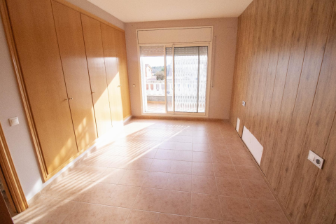House for sale in Coma-Ruga, Tarragona, Spain 4 bedrooms, 165 sq.m. No. 141081 - photo 7