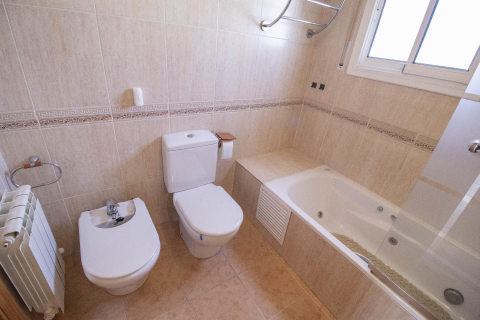 House for sale in Coma-Ruga, Tarragona, Spain 4 bedrooms, 165 sq.m. No. 141081 - photo 6