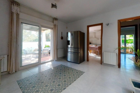 House for sale in Coma-Ruga, Tarragona, Spain 5 bedrooms, 307 sq.m. No. 141083 - photo 21