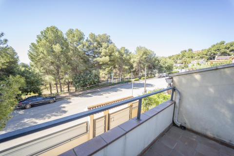 House for sale in Coma-Ruga, Tarragona, Spain 4 bedrooms, 300 sq.m. No. 141084 - photo 14