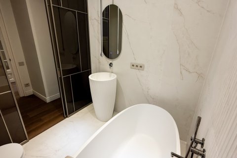 Apartment à vendre à Barcelona, Espagne, 4 chambres, No. 141086 - photo 12