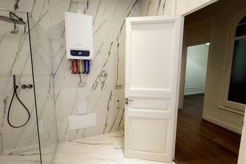 Apartment à vendre à Barcelona, Espagne, 4 chambres, No. 141086 - photo 25