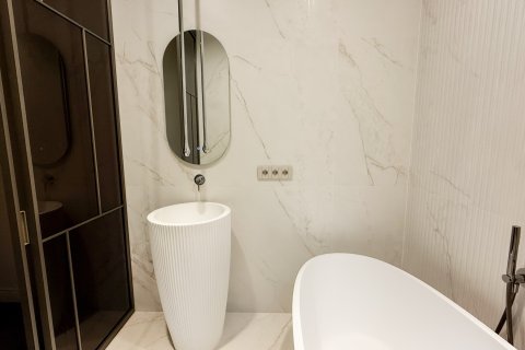 Apartment à vendre à Barcelona, Espagne, 4 chambres, No. 141086 - photo 13