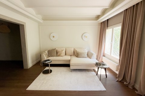 Lägenhet till salu i Barcelona, Spanien 3 sovrum, Nr. 141087 - foto 2