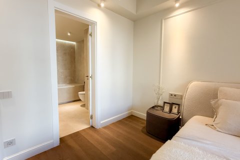 Lägenhet till salu i Barcelona, Spanien 3 sovrum, Nr. 141087 - foto 23