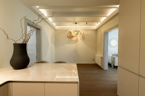 Lägenhet till salu i Barcelona, Spanien 3 sovrum, Nr. 141087 - foto 14