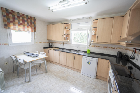 House for sale in Coma-Ruga, Tarragona, Spain 5 bedrooms, No. 141082 - photo 6