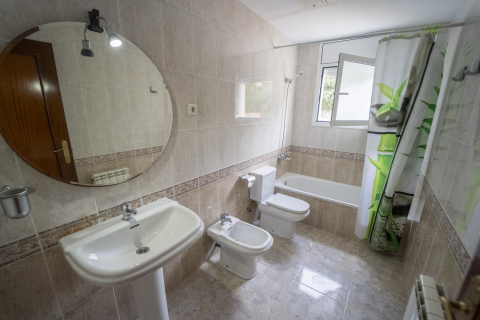 House for sale in Coma-Ruga, Tarragona, Spain 5 bedrooms, No. 141082 - photo 16