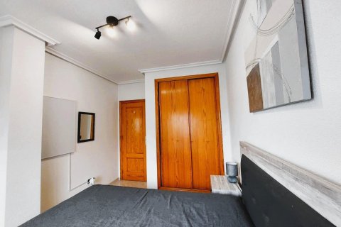 Huoneisto myytävänä Playa Flamenca II, Alicante, Espanja, 2 makuuhuonetta, 75 m2 No. 182997 - kuva 16