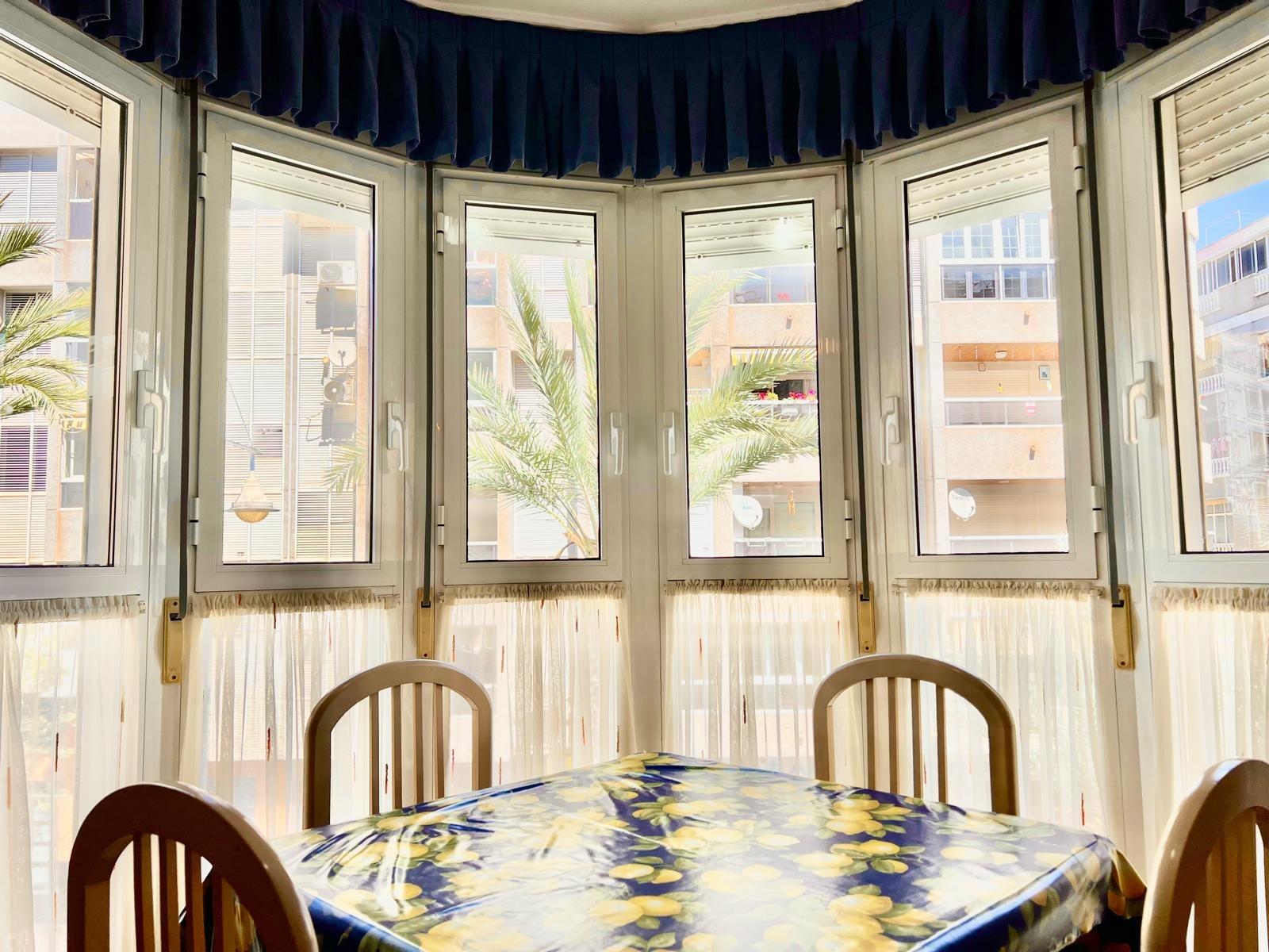 Wohnung in Torrevieja, Alicante, Spanien 2 Schlafzimmer, 72 m2 Nr. 182999