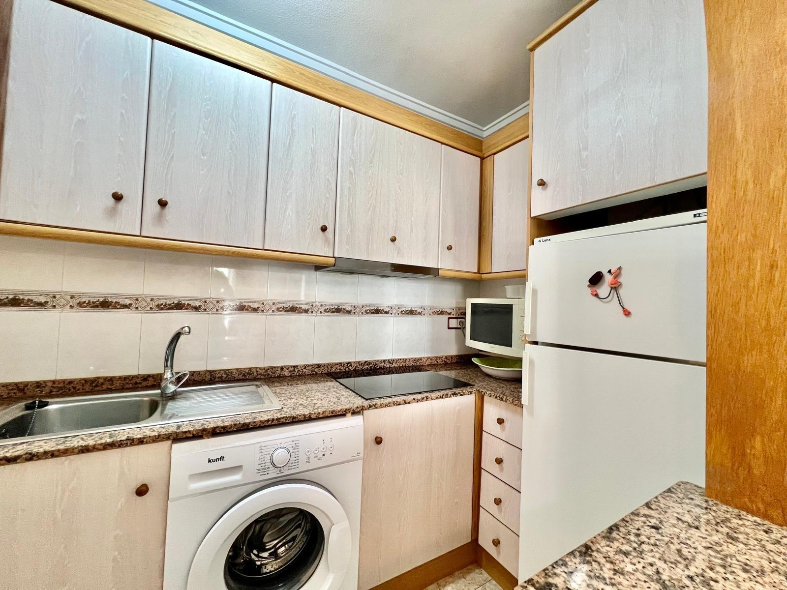 Wohnung in Torrevieja, Alicante, Spanien 2 Schlafzimmer, 72 m2 Nr. 182999
