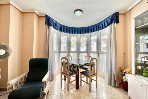 Wohnung zum Verkauf in Torrevieja, Alicante, Spanien 2 Schlafzimmer, 72 m2 Nr. 182999 - Foto 11