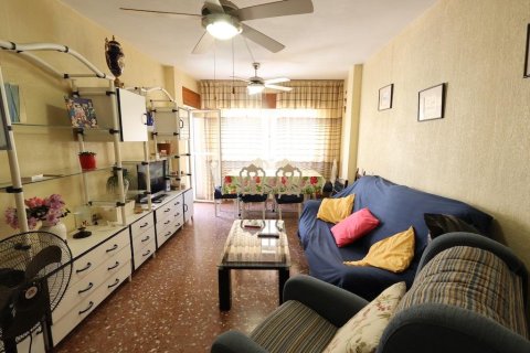 Apartment for sale in Torrevieja, Alicante, Spain 3 bedrooms, 85 sq.m. No. 182996 - photo 3