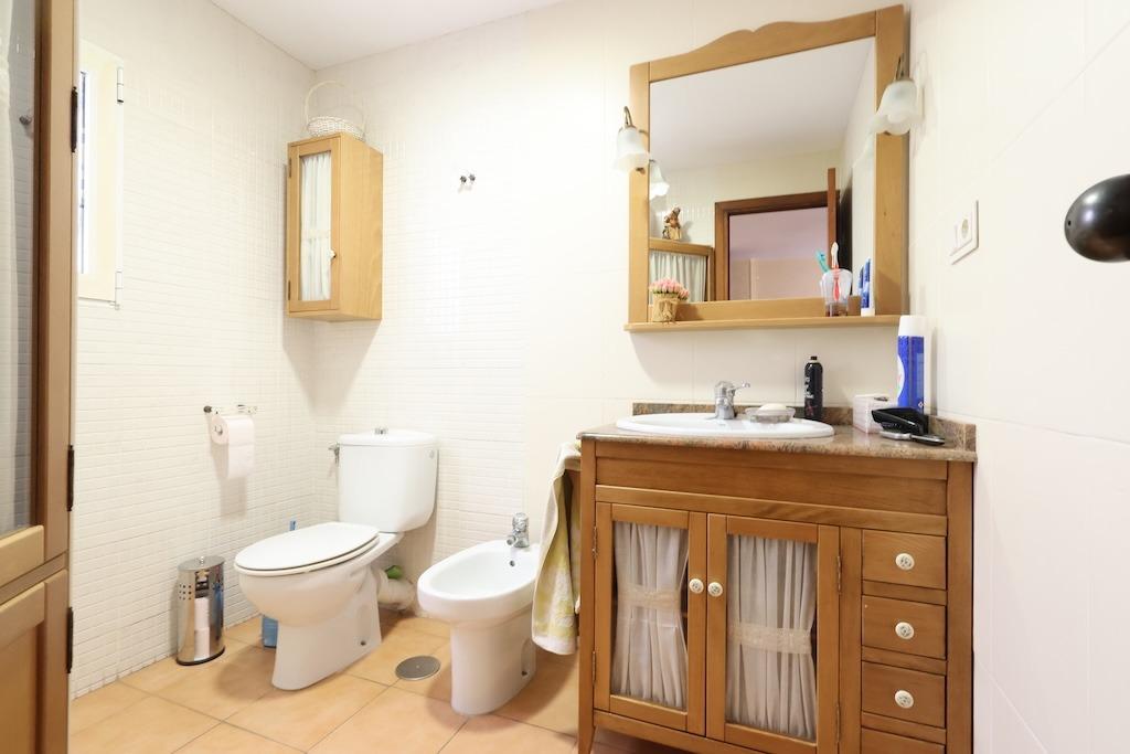Appartamento a Torrevieja, Alicante, Spagna 3 camere da letto, 85 mq. N° 182996