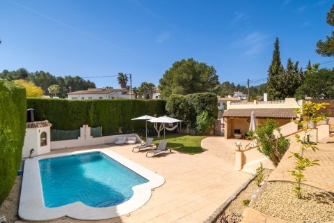 Villa zum Verkauf in Javea, Alicante, Spanien 3 Schlafzimmer, 186 m2 Nr. 180256 - Foto 2