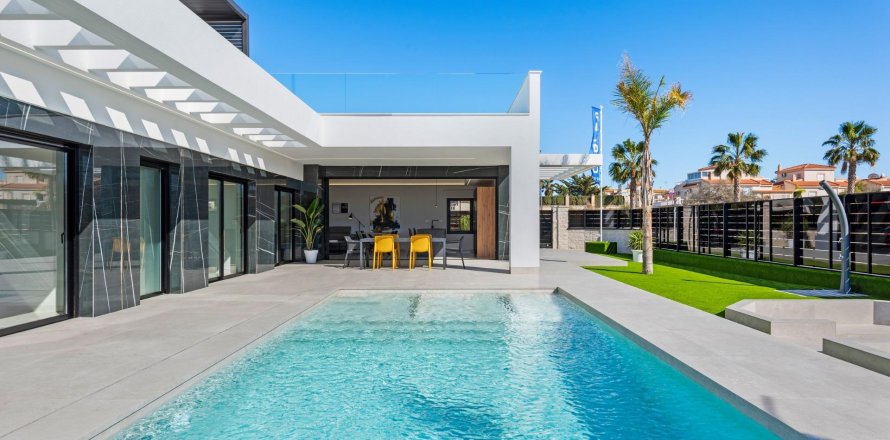 Villa i Algorfa, Alicante, Spanien 3 sovrum, 129 kvm. Nr. 170662