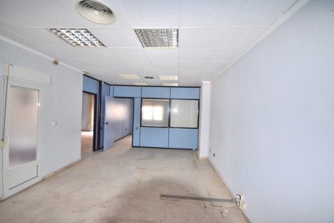 Dzīvoklis pārdošanā Torrevieja, Alicante, Spānijā 7 istabas, 200 m2 Nr. 115402 - attēls 11