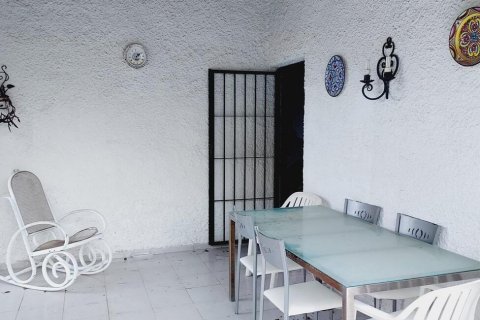 Villa till salu Punta Prima, Alicante, Spanien 4 sovrum, 110 kvm. Nr. 115398 - foto 5