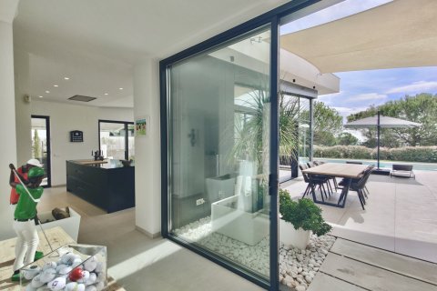 Villa for sale Pinar De Campoverde, Alicante, Spain 3 bedrooms, 210 sq.m. No. 115405 - photo 6