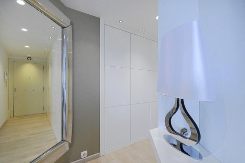 Apartment à vendre Barcelona, Espagne, 3 chambres, 176 m2 No. 133358 - photo 11