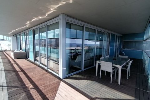 Apartamento en venta Barcelona, España 4 dormitorios, 220 m2 No. 133355 - foto 2