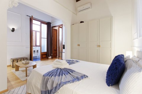 Apartment for sale in Barcelona, Spain No. 196476 - photo 13