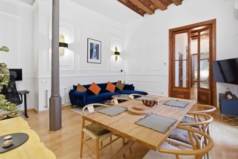 Apartment for sale in Barcelona, Spain No. 196476 - photo 6