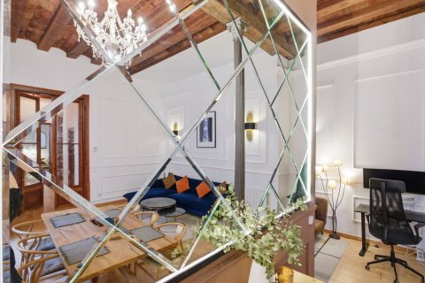 Apartment for sale in Barcelona, Spain No. 196476 - photo 5