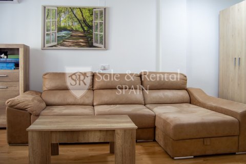 Apartment for sale in Blanes, Girona, Spain 3 bedrooms, 70 sq.m. No. 196477 - photo 4
