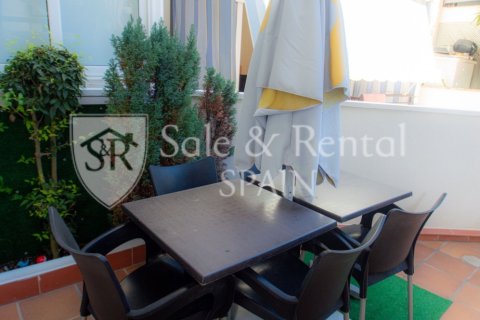 Apartment for sale in Blanes, Girona, Spain 3 bedrooms, 70 sq.m. No. 196477 - photo 8