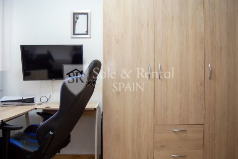 Apartment for sale in Blanes, Girona, Spain 3 bedrooms, 70 sq.m. No. 196477 - photo 30