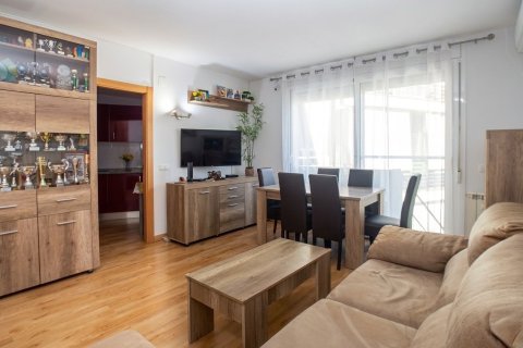 Apartment for sale in Blanes, Girona, Spain 3 bedrooms, 70 sq.m. No. 196477 - photo 9