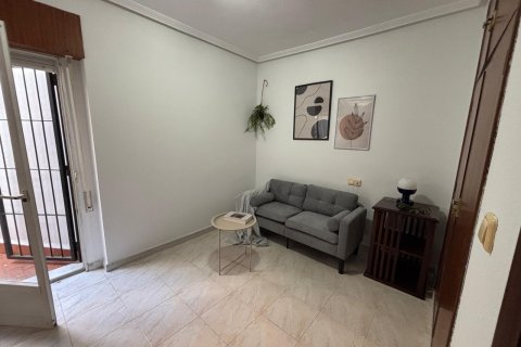 Apartamento en venta en Torrevieja, Alicante, España 3 dormitorios, 95 m2 No. 184275 - foto 14