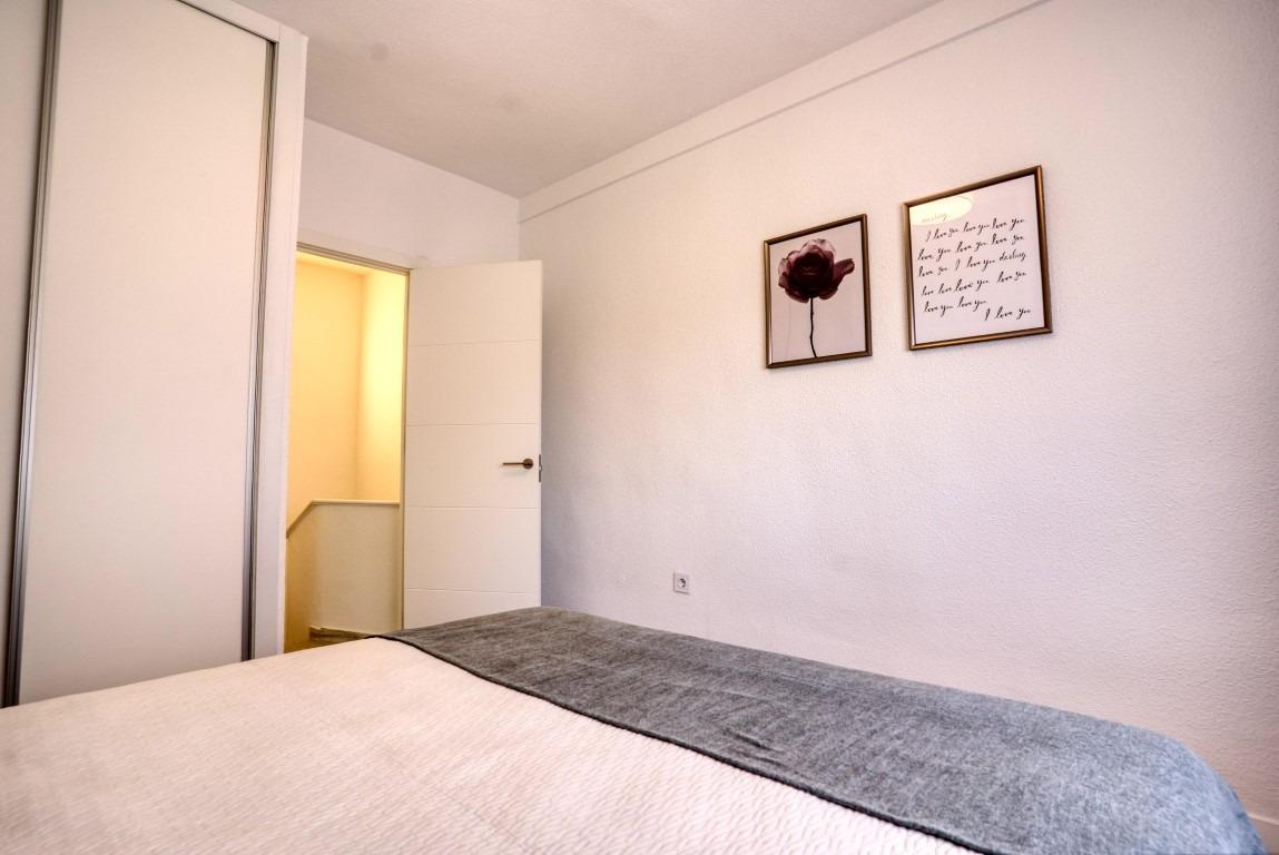 Duplex in Torrevieja, Alicante, Spain 1 bedroom, 44 sq.m. No. 184280