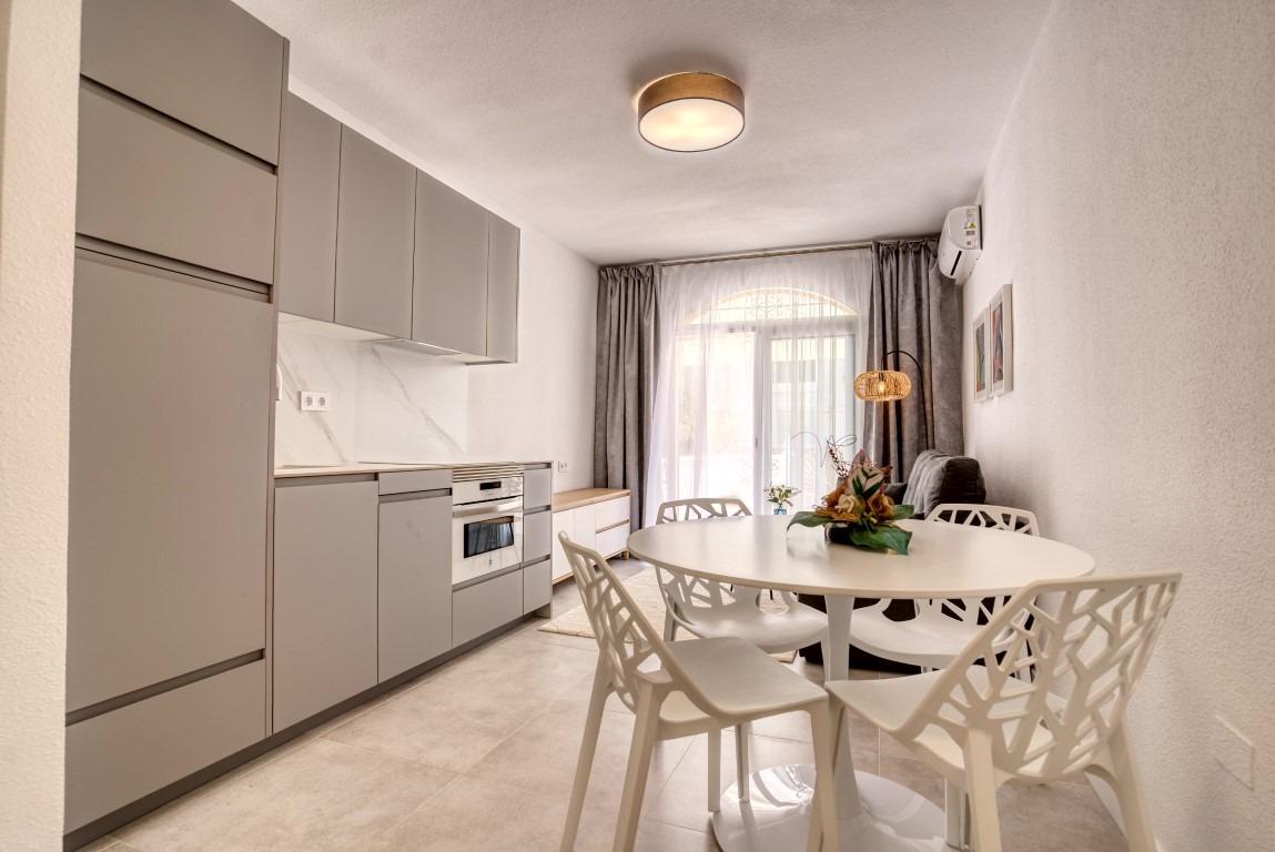 Duplex in Torrevieja, Alicante, Spain 1 bedroom, 44 sq.m. No. 184280