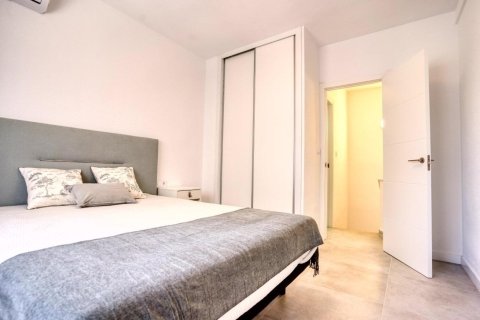 Duplex for sale in Torrevieja, Alicante, Spain 1 bedroom, 44 sq.m. No. 184280 - photo 4