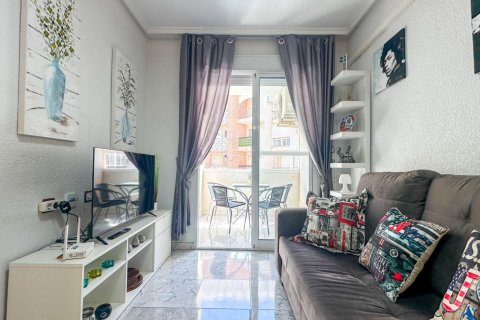 Wohnung zum Verkauf in Torrevieja, Alicante, Spanien 2 Schlafzimmer, 52 m2 Nr. 184279 - Foto 2