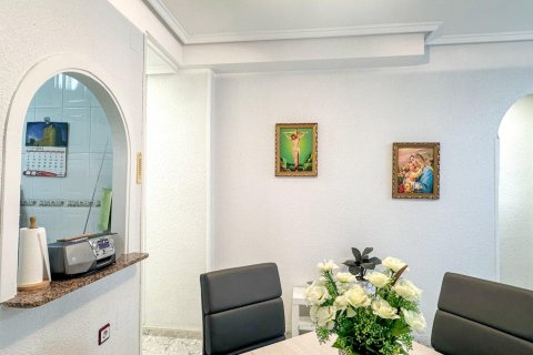 Wohnung zum Verkauf in Torrevieja, Alicante, Spanien 2 Schlafzimmer, 52 m2 Nr. 184279 - Foto 10