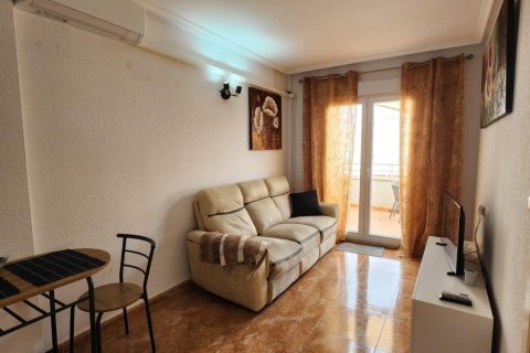 Penthouse for sale in Torrevieja, Alicante, Spain 2 bedrooms, 63 sq.m. No. 184277 - photo 4