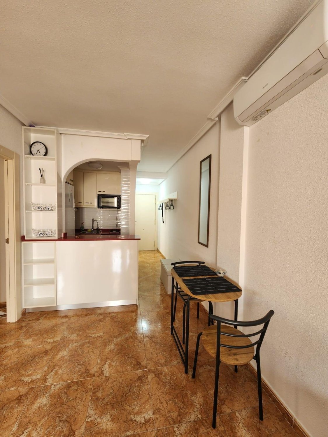 Penthouse à Torrevieja, Alicante, Espagne 2 chambres, 63 m2 No. 184277