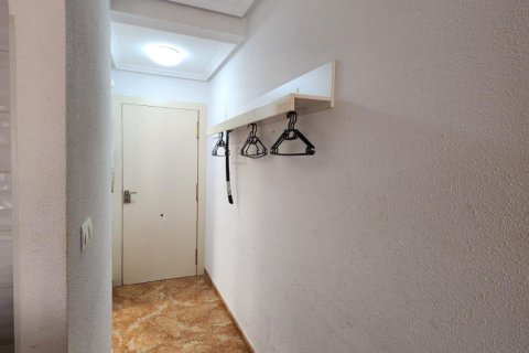 Penthouse for sale in Torrevieja, Alicante, Spain 2 bedrooms, 63 sq.m. No. 184277 - photo 17