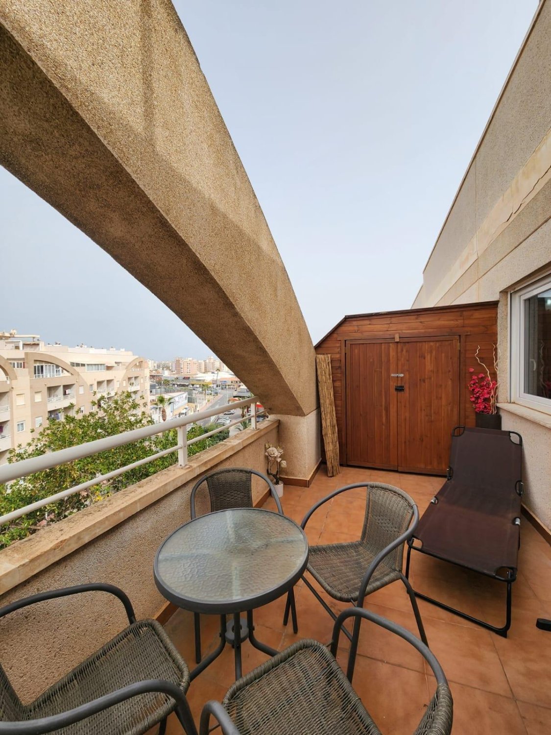 Penthouse à Torrevieja, Alicante, Espagne 2 chambres, 63 m2 No. 184277