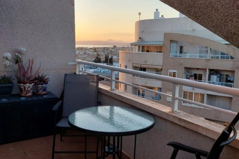 Penthouse for sale in Torrevieja, Alicante, Spain 2 bedrooms, 63 sq.m. No. 184277 - photo 29