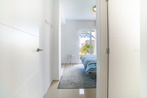 Villa for sale in Ciudad Quesada, Alicante, Spain 2 bedrooms, 134 sq.m. No. 194588 - photo 26