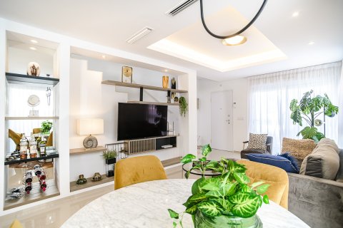 Villa for sale in Ciudad Quesada, Alicante, Spain 2 bedrooms, 134 sq.m. No. 194588 - photo 9